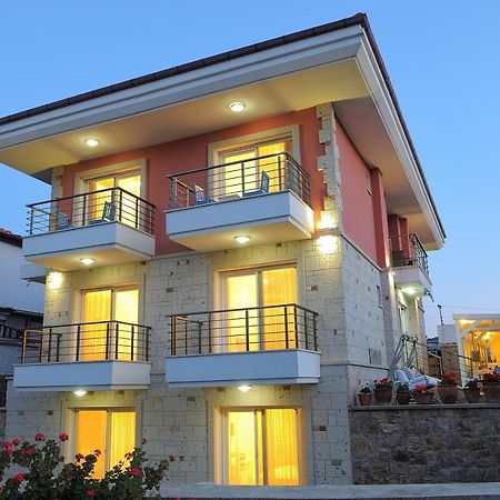 Allegria Butik Otel Ildiri Exteriör bild